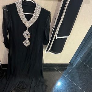 3 pcs chiffon black gown Pakistani/Indian wedding wear